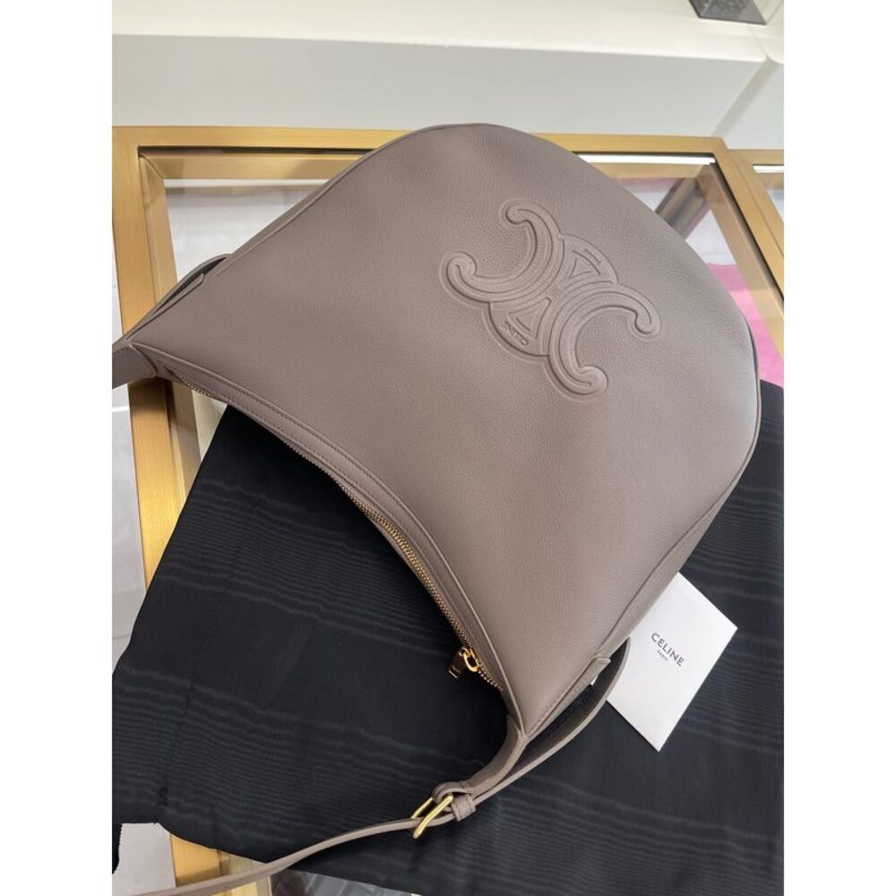 Celine Women Pre-Loved Bag Brand New Condition - Picture 7 of 9